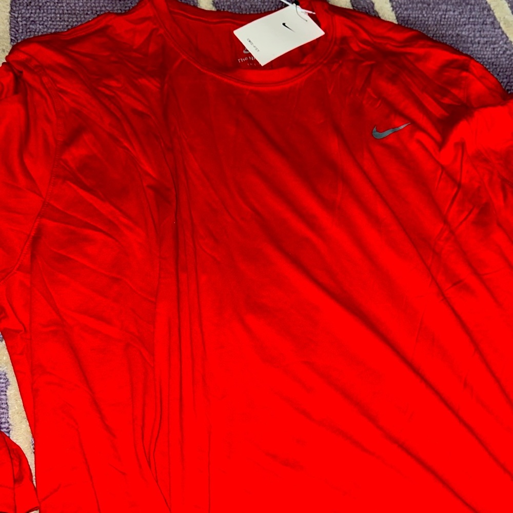 Men’s NWT Shirt